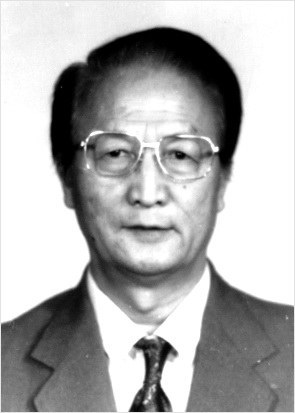 冯苓植
