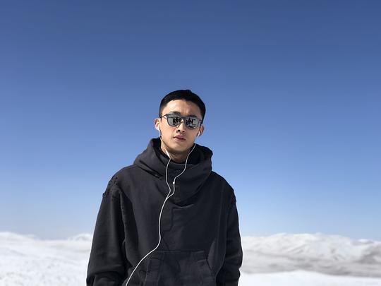 杨贺文