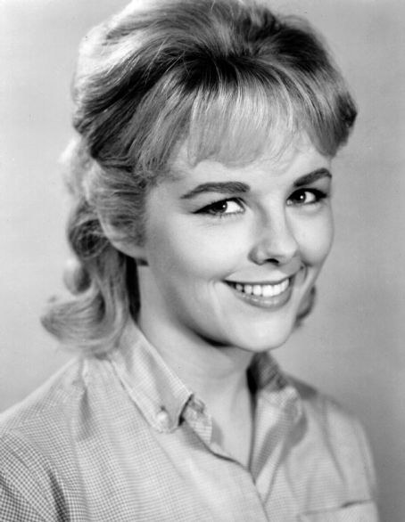 Mary Mitchel