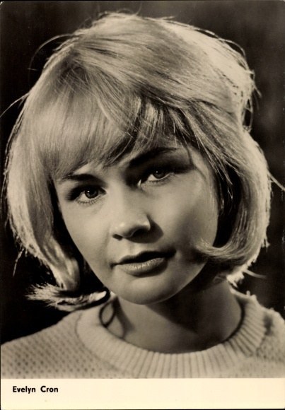 Evelyn Cron