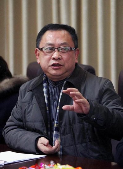 李斌