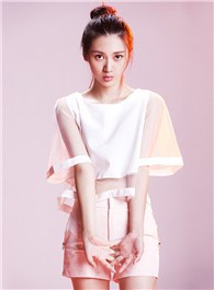 李奕臻