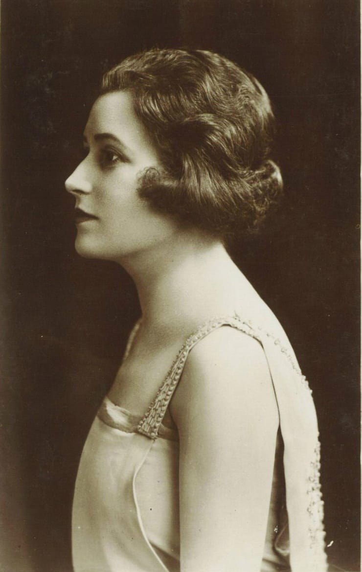 Hilda Bayley
