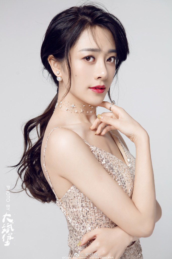 李依宸