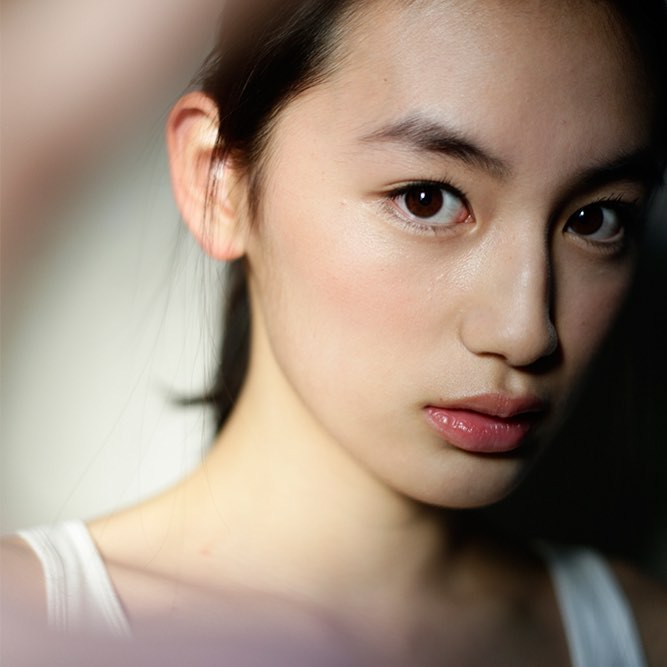 八木莉可子