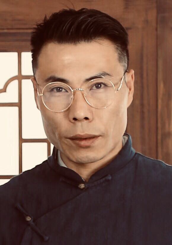 颜东
