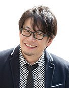 山崎巴隆