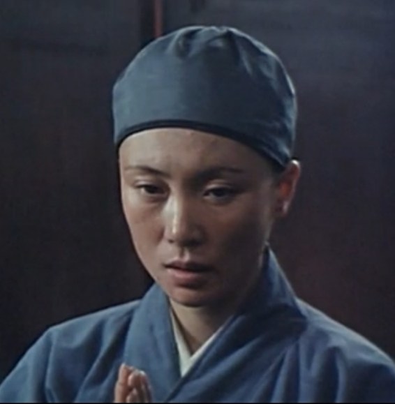 吕丽