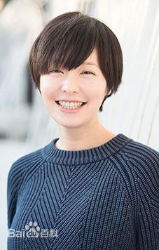 本谷有希子