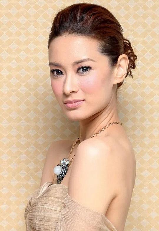 马里卡尔·雷耶斯