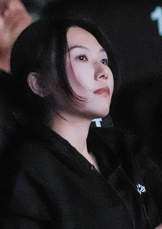 郑晓君