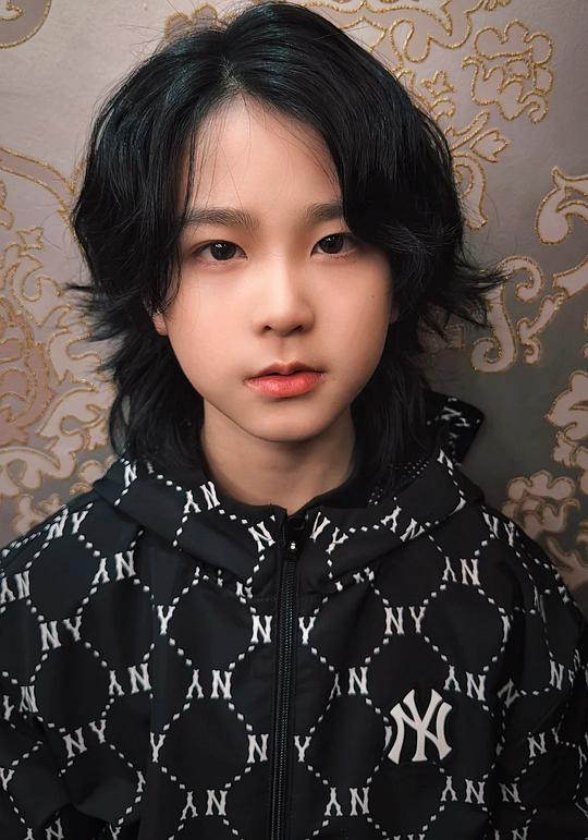边宇麒