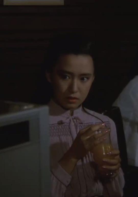水野あや