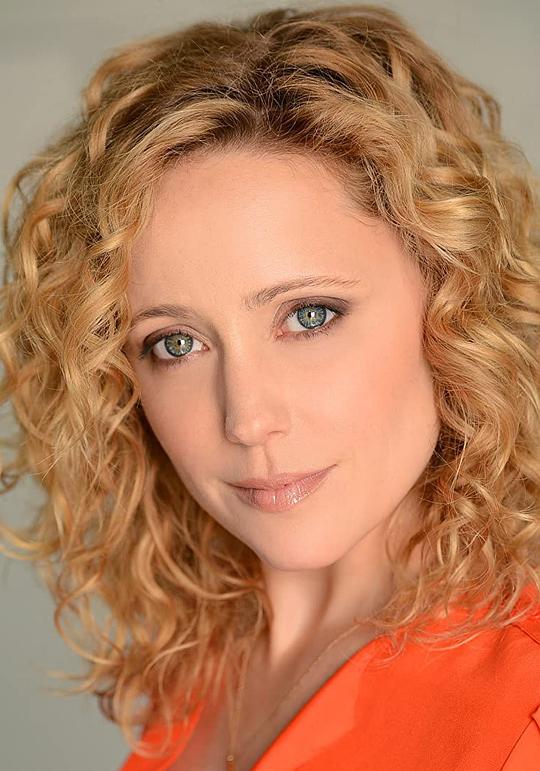 Annie Tedesco