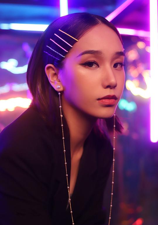 何美延