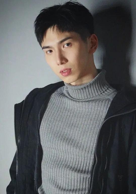 赖柏宇
