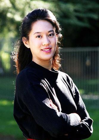 张纯如