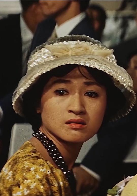 峯丘ひろみ