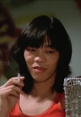 关鉴铭