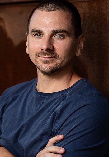 Braden R. Duemmler