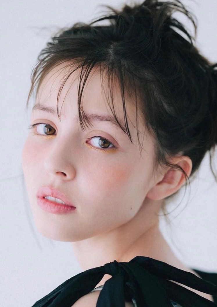 加藤娜娜