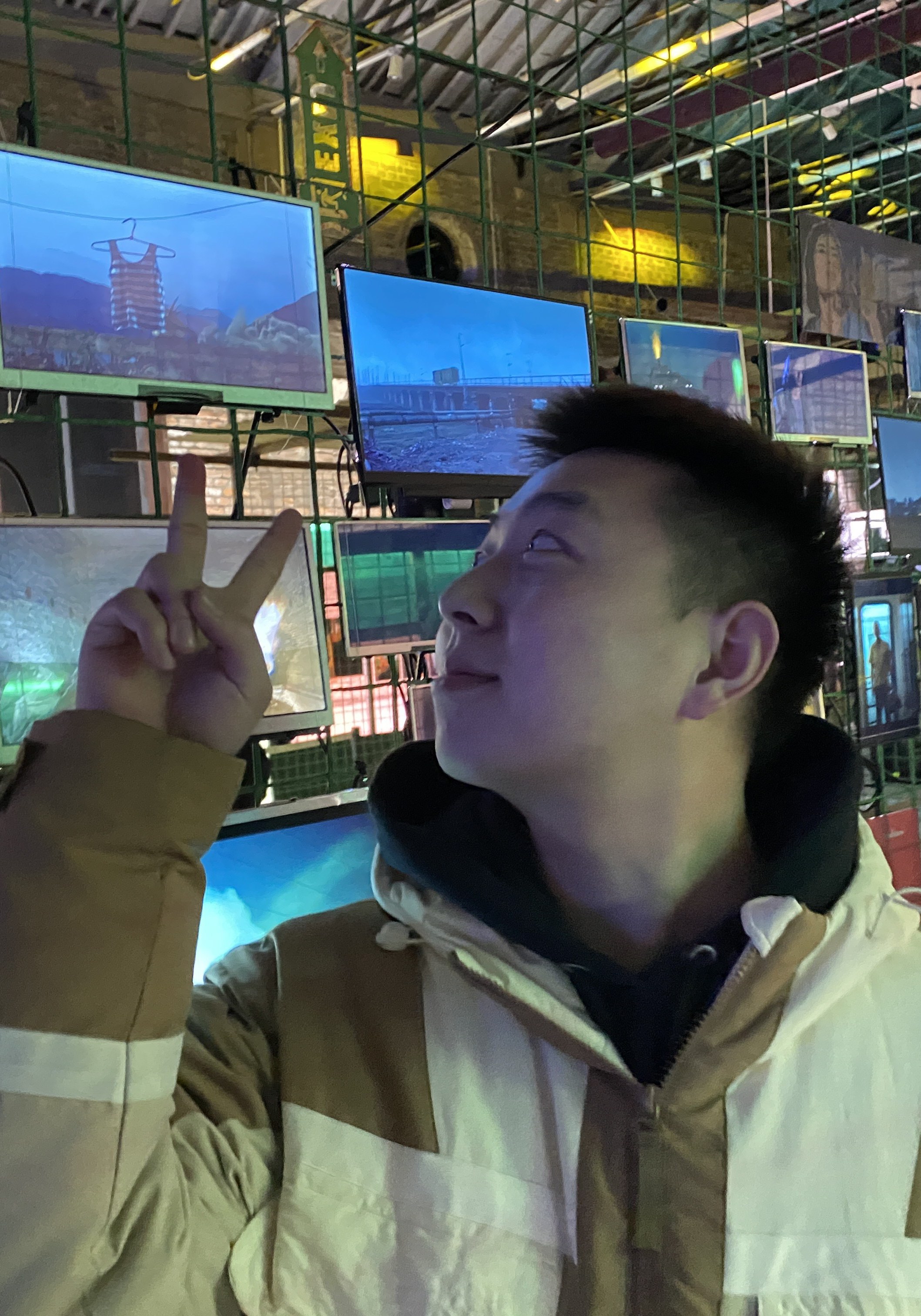 蔺康靖