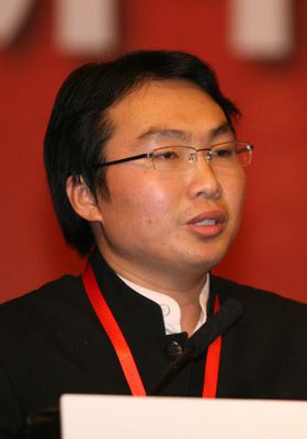 洪战辉