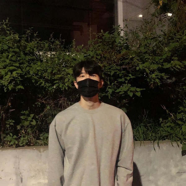 李相宇