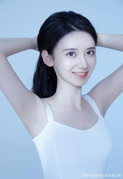 徐梓钧