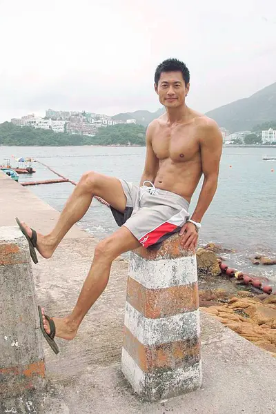 黄德斌