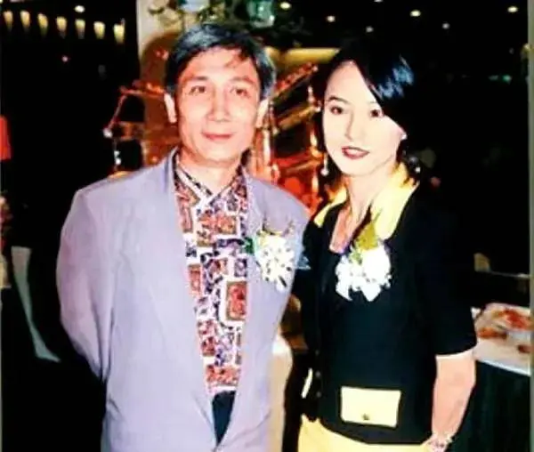 刘观伟