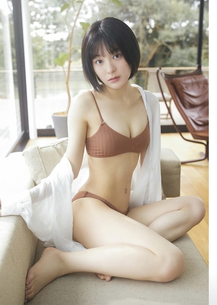 新田桃子