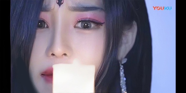王珊