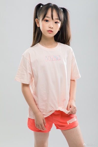 展笑儿