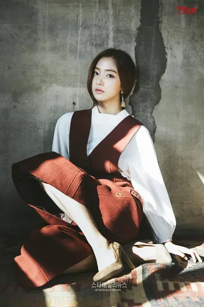 宋彩允