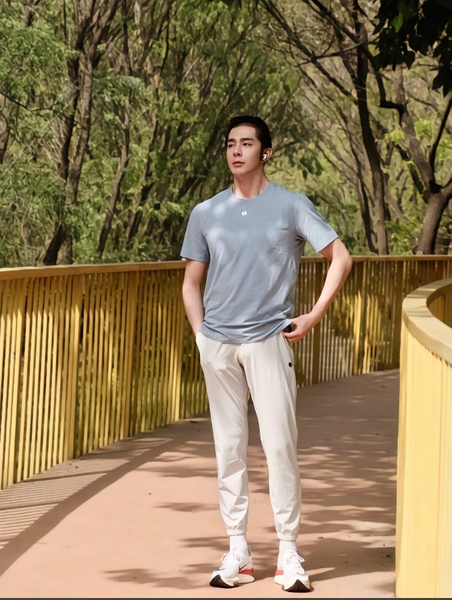 李佳琛