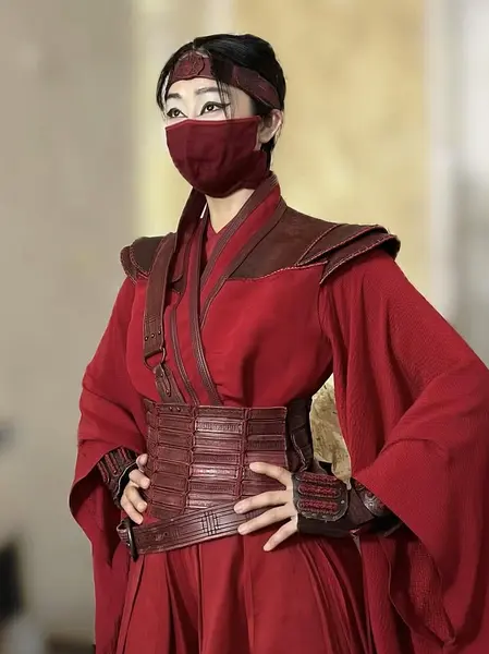 范小双