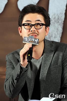罗泓轸