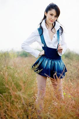 蓝心妍