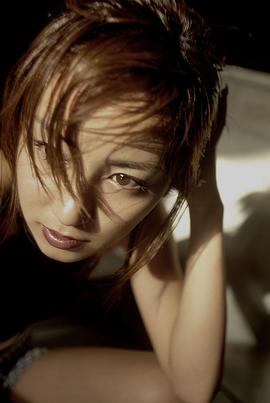 矢田亚希子
