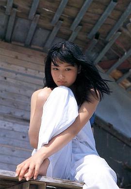 三津谷叶子