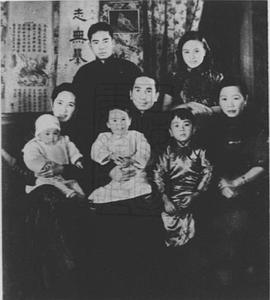 黎民伟