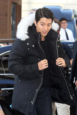 李东健