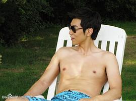 李钟赫