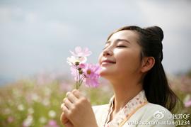 钱芳
