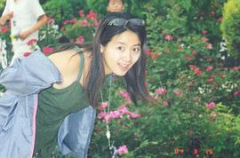李佳璘