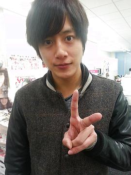 沟端淳平