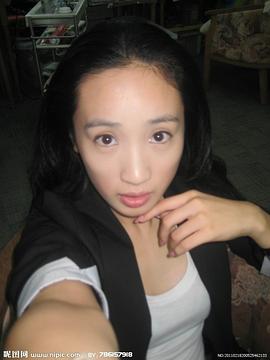 李艳