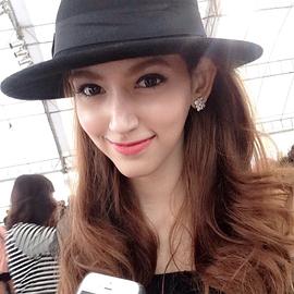 阿曼娜·古尔