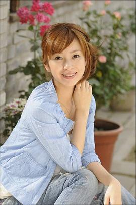 井上朋子